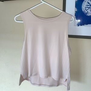 Lululemon breeze muscle tank